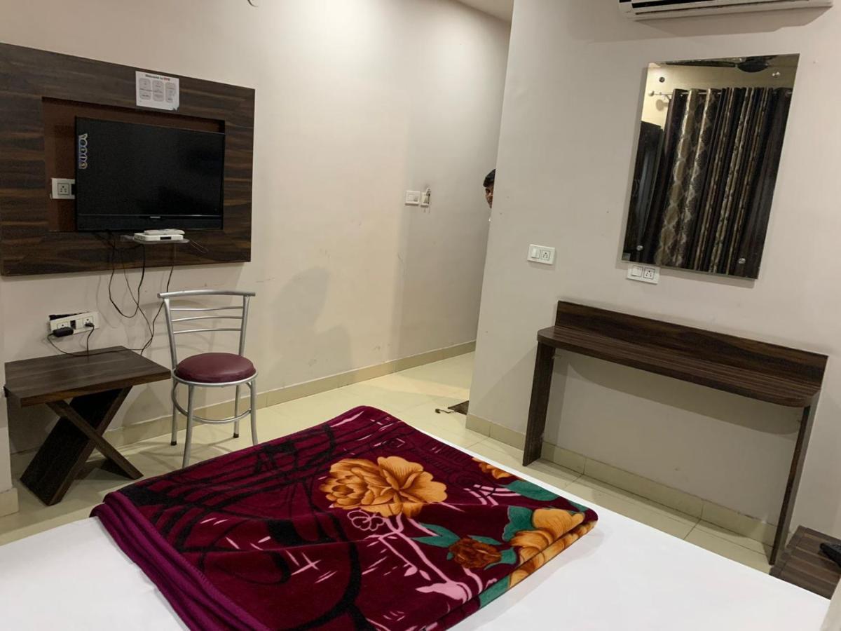 Hotel Sukhman Residency Amritsar Zewnętrze zdjęcie