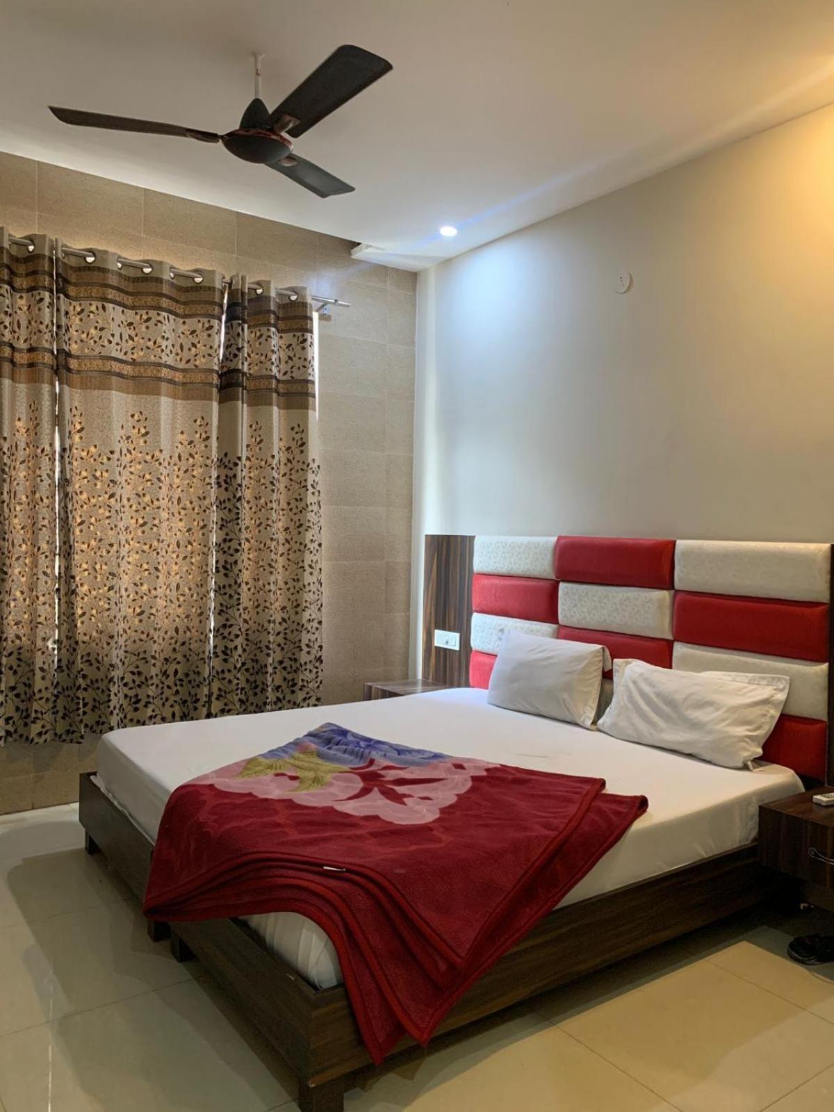 Hotel Sukhman Residency Amritsar Pokój zdjęcie
